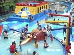 Công viên nước không đảm bảo an toàn?